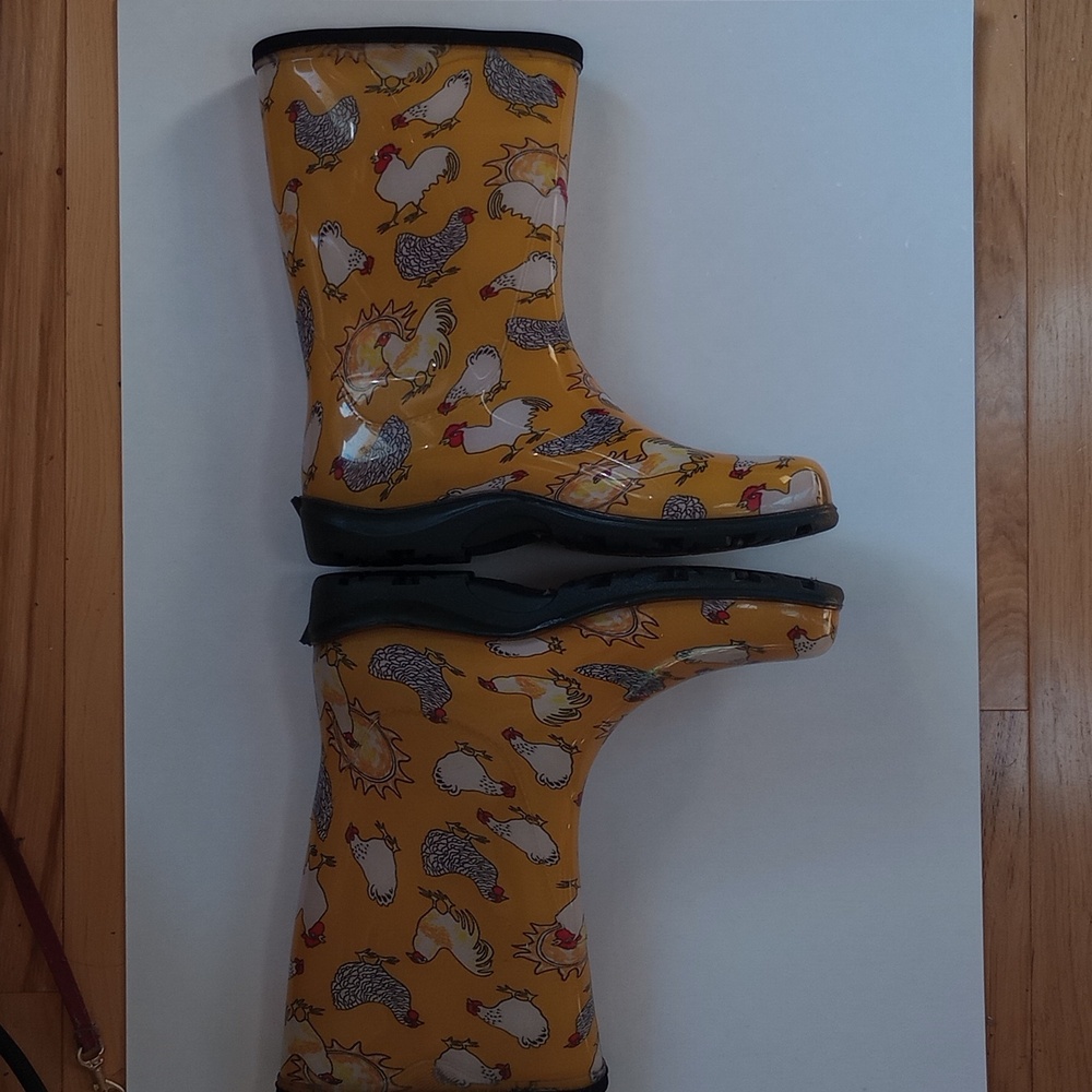 Yellow Chicken Pattern Rain Boots - image 2